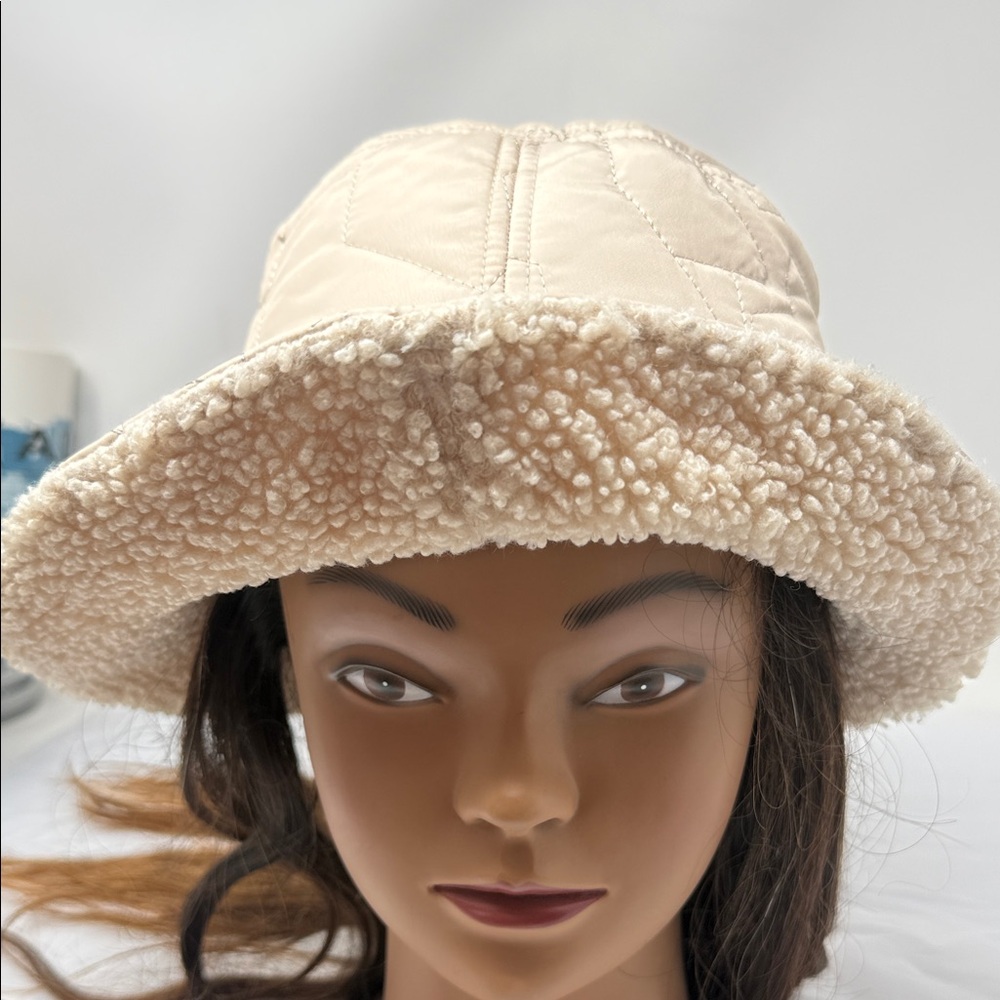 Rag & Bone Sherpa Quilted Bucket Hat Cream Neutral Scandi Winter Quiet Luxury - Picture 5 of 8